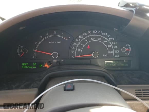 ✅ 2004 Lincoln LS Sport • VIN: 1LNHM87A04Y637882 • Lot: 48968875. Wystawiony na Copart z przebiegiem 99 022 mil. Bezpłatny archiwum sprzedaży aukcyjnych z USA i szczegółowy raport historii pojazdu na DreamBid. Zdjęcie 9.