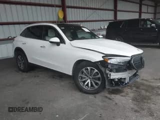 ✅ 2024 Mercedes-Benz GLC 300 • VIN: W1NKM4HB0RF101181 • Lot: 42772642. Wystawiony na IAAI z przebiegiem 3 788 mil. Bezpłatny archiwum sprzedaży aukcyjnych z USA i szczegółowy raport historii pojazdu na DreamBid. Zdjęcie 1.