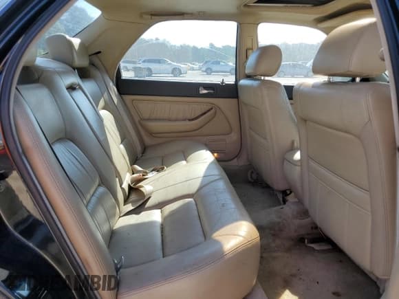 ✅ 1995 Acura Legend • VIN: JH4KA7679SC013073 • Lot: 73485814. Wystawiony na Copart z przebiegiem 294 366 mil. Bezpłatny archiwum sprzedaży aukcyjnych z USA i szczegółowy raport historii pojazdu na DreamBid. Zdjęcie 10.