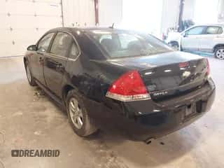 2016 Chevrolet Impala LS z VIN 2G1WA5E35G1145534, wystawiony jako IAAI lot #43504242 z przebiegiem 98 021 mil mil oraz . Historia ofert i sprzedaży dostępna na DreamBid. Obrazek 3.