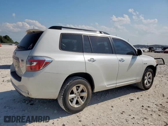 ✅ 2009 Toyota Highlander • VIN: JTEEW41A392037110 • Lot: 58045915. Listed on Copart with 228,210 mi. Free auction sales archive from the USA and detailed vehicle history report at DreamBid. Image 3.