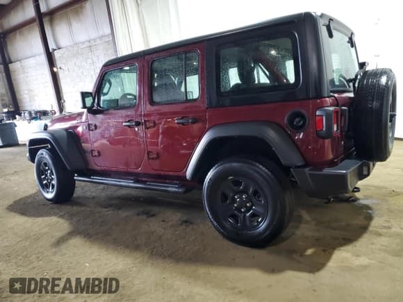 ✅ 2022 Jeep Wrangler Unlimited Willys Sport • VIN: 1C4HJXDN4NW132035 • Lot: 49408695. Wystawiony na Copart z przebiegiem 33 245 mil. Bezpłatny archiwum sprzedaży aukcyjnych z USA i szczegółowy raport historii pojazdu na DreamBid. Zdjęcie 2.