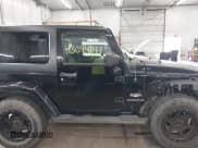 ✅ 2008 Jeep Wrangler Sahara • VIN: 1J4FA54148L505020 • Лот: 43044141. Опубликован ранее на IAAI с пробегом 185 600 миль. Бесплатный доступ к архиву аукционных продаж из США и подробный отчёт об истории автомобиля на DreamBid. Изображение 14.