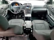 ✅ 2016 Ford Police Interceptor Utility • VIN: 1FM5K8AR5GGD16437 • Lot: 55273485. Wystawiony na Copart z przebiegiem 134 199 mil. Bezpłatny archiwum sprzedaży aukcyjnych z USA i szczegółowy raport historii pojazdu na DreamBid. Zdjęcie 8.