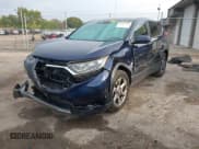 ✅ 2018 Honda CR-V EX • VIN: 2HKRW2H57JH621449 • Lot: 43267498. Wystawiony na IAAI z przebiegiem 123 543 mil. Bezpłatny archiwum sprzedaży aukcyjnych z USA i szczegółowy raport historii pojazdu na DreamBid. Zdjęcie 2.
