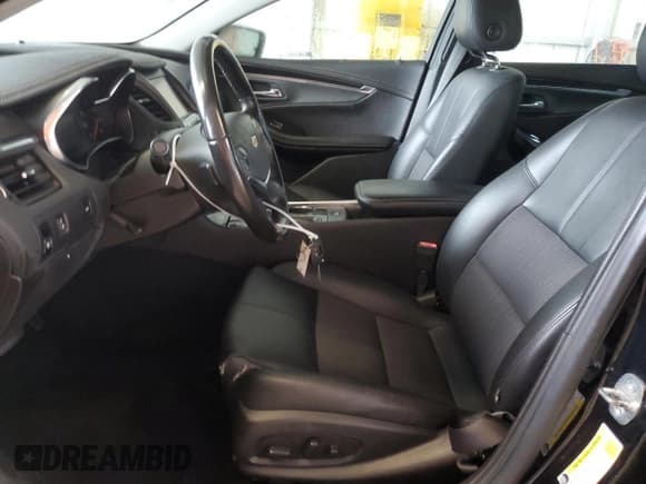 ✅ 2019 Chevrolet Impala LT • VIN: 2G11Z5SA0K9142606 • Лот: 70013104. Опубликован ранее на Copart с пробегом 71 259 миль. Бесплатный доступ к архиву аукционных продаж из США и подробный отчёт об истории автомобиля на DreamBid. Изображение 7.