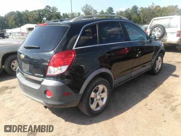 ✅ 2012 Chevrolet Captiva Sport LS • VIN: 3GNAL2EK9CS569046 • Lot: 43154720. Wystawiony na IAAI z przebiegiem 141 112 mil. Bezpłatny archiwum sprzedaży aukcyjnych z USA i szczegółowy raport historii pojazdu na DreamBid. Zdjęcie 4.
