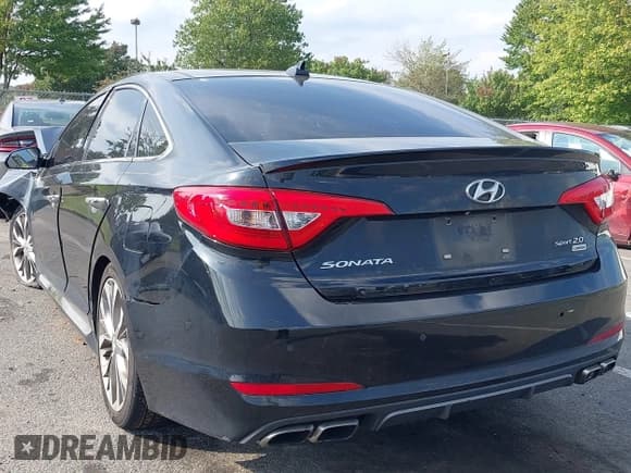 ✅ 2015 Hyundai Sonata Sport • VIN: 5NPE34ABXFH115706 • Лот: 43292547. Опубликован ранее на IAAI с пробегом 145 594 миль. Бесплатный доступ к архиву аукционных продаж из США и подробный отчёт об истории автомобиля на DreamBid. Изображение 3.