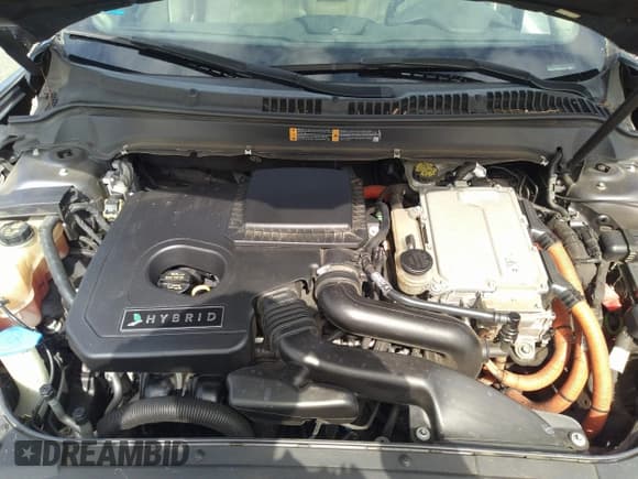 ✅ 2013 Lincoln MKZ Hybrid • VIN: 3LN6L2LU1DR826403 • Lot: 41656553. Wystawiony na IAAI z przebiegiem 137 596 mil. Bezpłatny archiwum sprzedaży aukcyjnych z USA i szczegółowy raport historii pojazdu na DreamBid. Zdjęcie 10.