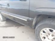 ✅ 2004 Chevrolet Suburban LT • VIN: 3GNEC16T64G278981 • Лот: 41507356. Опубликован ранее на IAAI с пробегом 181 155 миль. Бесплатный доступ к архиву аукционных продаж из США и подробный отчёт об истории автомобиля на DreamBid. Изображение 13.