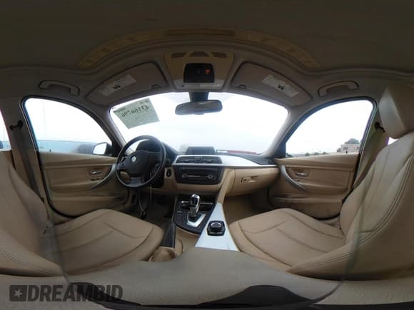 ✅ 2012 BMW 3 Series 328i • VIN: WBA3C1C54CF434437 • Lot: 43166796. Listed on IAAI with 117,579 mi. Free auction sales archive from the USA and detailed vehicle history report at DreamBid. Image 18.