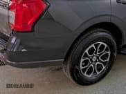 ✅ 2024 Ford Expedition XLT • VIN: 1FMJU1J8XREA36857 • Lot: 43830908. Listed on IAAI with 48,186 mi. Free auction sales archive from the USA and detailed vehicle history report at DreamBid. Image 8.