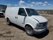 ✅ 2000 GMC Safari Cargo • VIN: 1GTDM19W4YB522522 • Lot: 63282265. Listed on Copart with 106,336 mi. Free auction sales archive from the USA and detailed vehicle history report at DreamBid. Image 4.