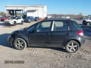 ✅ 2008 Suzuki SX4 • VIN: JS2YB413885111686 • Лот: 43534970. Опубликован ранее на IAAI с пробегом 102 699 миль. Бесплатный доступ к архиву аукционных продаж из США и подробный отчёт об истории автомобиля на DreamBid. Изображение 15.