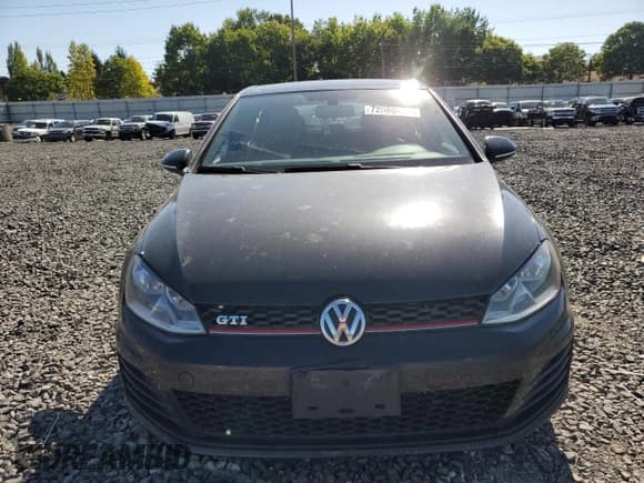 ✅ 2016 Volkswagen Golf GTI S • VIN: 3VW4T7AU4GM009176 • Lot: 72080425. Wystawiony na Copart z przebiegiem 83 329 mil. Bezpłatny archiwum sprzedaży aukcyjnych z USA i szczegółowy raport historii pojazdu na DreamBid. Zdjęcie 5.