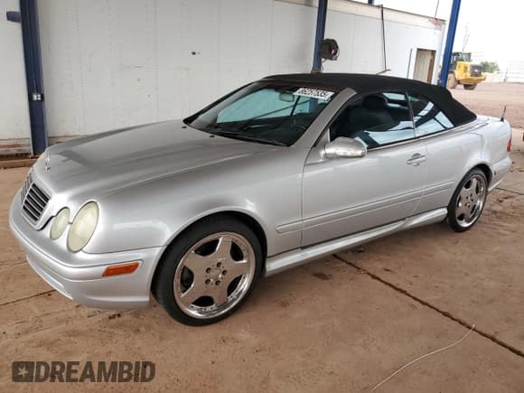 ✅ 2003 Mercedes-Benz CLK 430 • VIN: WDBLK70G73T139931 • Lot: 86257535. Listed on Copart with 134,908 mi. Free auction sales archive from the USA and detailed vehicle history report at DreamBid. Image 1.