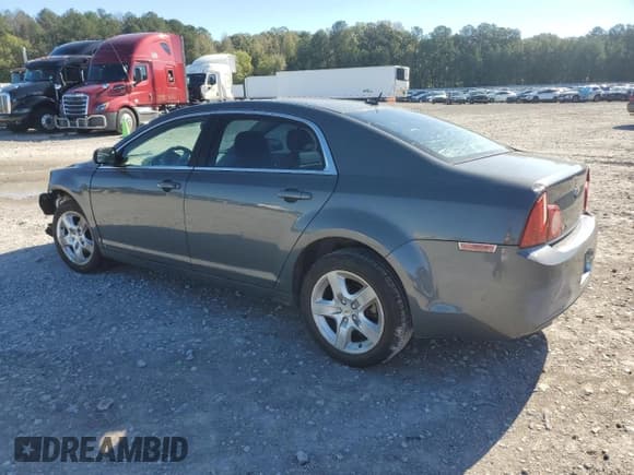 ✅ 2009 Chevrolet Malibu 1LS • VIN: 1G1ZG57B79F238695 • Lot: 80985304. Listed on Copart with 184,899 mi. Free auction sales archive from the USA and detailed vehicle history report at DreamBid. Image 2.