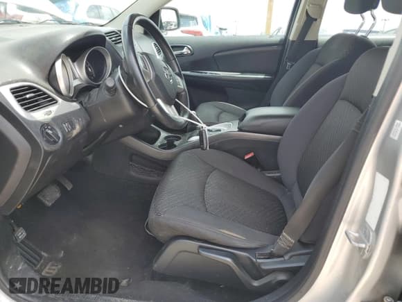 ✅ 2013 Dodge Journey SE • VIN: 3C4PDCAB6DT547576 • Lot: 61237395. Listed on Copart with 171,323 mi. Free auction sales archive from the USA and detailed vehicle history report at DreamBid. Image 7.