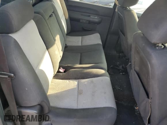 ✅ 2008 Chevrolet Silverado 1500 LS • VIN: 2GCEK13C681187465 • Lot: 69125954. Listed on Copart with 199,576 mi. Free auction sales archive from the USA and detailed vehicle history report at DreamBid. Image 10.