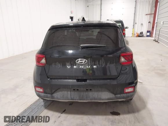 ✅ 2022 Hyundai Venue SE • VIN: KMHRB8A36NU164230 • Lot: 41577077. Listed on IAAI with 63,285 mi. Free auction sales archive from the USA and detailed vehicle history report at DreamBid. Image 17.