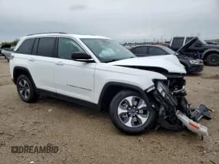 ✅ 2024 Jeep Grand Cherokee • VIN: 1C4RJYB63RC714611 • Лот: 85645265. Опубликован ранее на Copart с пробегом 24 504 миль. Бесплатный доступ к архиву аукционных продаж из США и подробный отчёт об истории автомобиля на DreamBid. Изображение 4.
