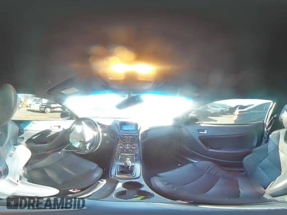 2015 Hyundai Genesis Coupe Ultimate с VIN KMHHU6KJ6FU127591, выставлен на аукционе Copart как лот 80373274 с пробегом 76 380 миль миль и Списание • Salvage title. История ставок и продаж доступна на DreamBid. Изображение 13.