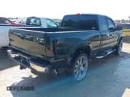 ✅ 2003 Chevrolet Silverado 2500HD LS • VIN: 1GCHC29U03E166456 • Lot: 42236591. Wystawiony na IAAI z przebiegiem Nie podano. Bezpłatny archiwum sprzedaży aukcyjnych z USA i szczegółowy raport historii pojazdu na DreamBid. Zdjęcie 4.