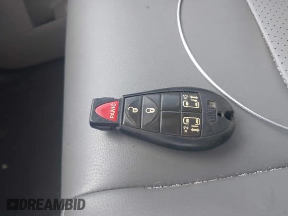 ✅ 2011 Volkswagen Routan SE • VIN: 2V4RW3DG3BR717246 • Лот: 42196697. Опубликован ранее на IAAI с пробегом 155 375 миль. Бесплатный доступ к архиву аукционных продаж из США и подробный отчёт об истории автомобиля на DreamBid. Изображение 11.