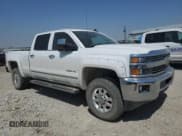 ✅ 2015 Chevrolet Silverado 2500HD LTZ • VIN: 1GC1KWEG3FF616207 • Lot: 42385845. Wystawiony na Copart z przebiegiem 125 874 mil. Bezpłatny archiwum sprzedaży aukcyjnych z USA i szczegółowy raport historii pojazdu na DreamBid. Zdjęcie 4.