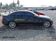 ✅ 2011 BMW 3 Series 335i xDrive • VIN: WBAPL5G56BNN22266 • Lot: 42444119. Listed on IAAI with 136,698 mi. Free auction sales archive from the USA and detailed vehicle history report at DreamBid. Image 14.