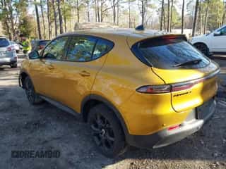 2024 Dodge Hornet GT с VIN ZACNDFAN6R3A32392, выставлен на аукционе IAAI как лот 41768135 с пробегом 3 245 миль миль и . История ставок и продаж доступна на DreamBid. Изображение 3.