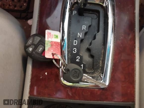 ✅ 2007 Buick Lucerne CXS • VIN: 1G4HE57Y87U224905 • Lot: 42141536. Listed on IAAI with 209,192 mi. Free auction sales archive from the USA and detailed vehicle history report at DreamBid. Image 11.