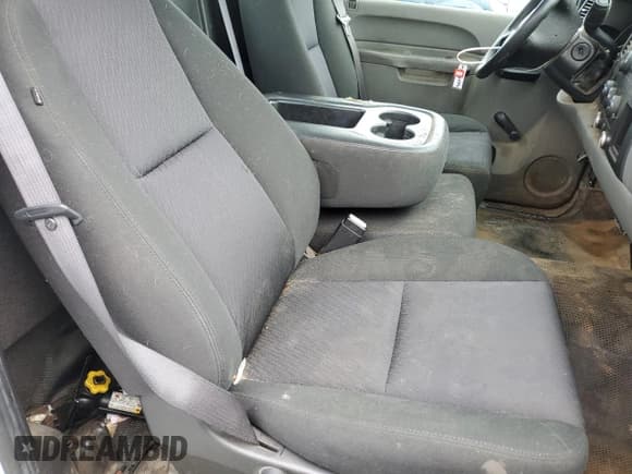 ✅ 2011 GMC Sierra 1500 Work Truck • VIN: 1GTN1TEA8BZ333325 • Лот: 82067595. Опубликован ранее на Copart с пробегом 273 859 миль. Бесплатный доступ к архиву аукционных продаж из США и подробный отчёт об истории автомобиля на DreamBid. Изображение 10.