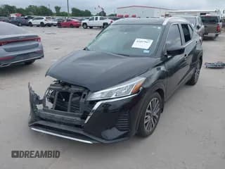 ✅ 2024 Nissan Kicks SV • VIN: 3N1CP5CV9RL554153 • Lot: 42457967. Wystawiony na IAAI z przebiegiem 25 261 mil. Bezpłatny archiwum sprzedaży aukcyjnych z USA i szczegółowy raport historii pojazdu na DreamBid. Zdjęcie 2.