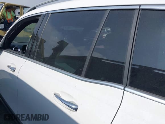 ✅ 2024 Mercedes-Benz EQB 250+ • VIN: W1N9M0CB3RN091556 • Лот: 42487166. Опубликован ранее на IAAI с пробегом 4 902 миль. Бесплатный доступ к архиву аукционных продаж из США и подробный отчёт об истории автомобиля на DreamBid. Изображение 14.