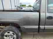 2001 Chevrolet Silverado 1500 с VIN 1GCEK14W21Z234612, выставлен на аукционе Copart как лот 56134455 с пробегом 210 527 миль миль и Списание • Salvage title. История ставок и продаж доступна на DreamBid. Изображение 10.