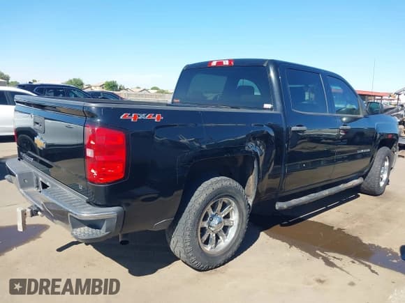 ✅ 2014 Chevrolet Silverado 1500 LT • VIN: 3GCUKREC1EG239787 • Лот: 43498218. Опубликован ранее на IAAI с пробегом 240 137 миль. Бесплатный доступ к архиву аукционных продаж из США и подробный отчёт об истории автомобиля на DreamBid. Изображение 4.