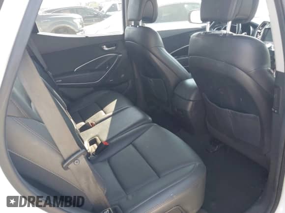 2014 Hyundai Santa Fe with VIN 5XYZU3LA7EG183450, listed as a IAAI auction lot 43218232 with 102,132 mi miles and . Bid and sale history available at DreamBid. Image 8.