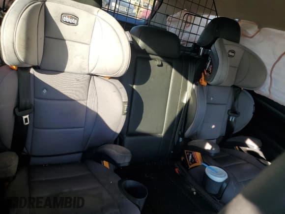 ✅ 2018 Volkswagen Atlas SE • VIN: 1V2DR2CA7JC573046 • Lot: 91462785. Wystawiony na Copart z przebiegiem Nie podano. Bezpłatny archiwum sprzedaży aukcyjnych z USA i szczegółowy raport historii pojazdu na DreamBid. Zdjęcie 10.