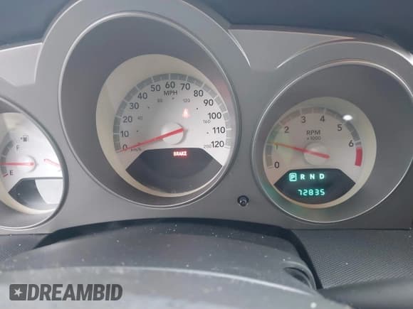 ✅ 2009 Dodge Avenger SE • VIN: 1B3LC46B39N562125 • Lot: 41233245. Wystawiony na IAAI z przebiegiem 72 835 mil. Bezpłatny archiwum sprzedaży aukcyjnych z USA i szczegółowy raport historii pojazdu na DreamBid. Zdjęcie 7.