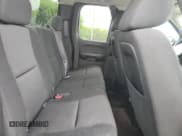 ✅ 2013 GMC Sierra 1500 SLE • VIN: 1GTR1VE07DZ299207 • Lot: 64427205. Wystawiony na Copart z przebiegiem 102 048 mil. Bezpłatny archiwum sprzedaży aukcyjnych z USA i szczegółowy raport historii pojazdu na DreamBid. Zdjęcie 10.