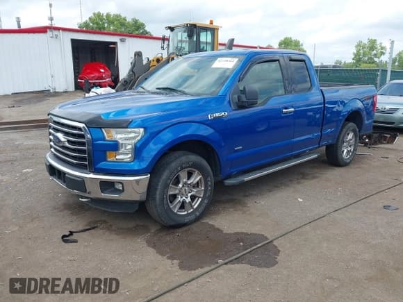 ✅ 2015 Ford F-150 XLT • VIN: 1FTEX1EP5FFC73082 • Лот: 42728364. Опубликован ранее на IAAI с пробегом 153 372 миль. Бесплатный доступ к архиву аукционных продаж из США и подробный отчёт об истории автомобиля на DreamBid. Изображение 18.