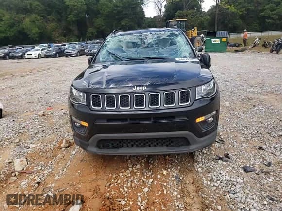 ✅ 2018 Jeep Compass Latitude • VIN: 3C4NJCBB9JT468929 • Lot: 84878265. Listed on Copart with 102,339 mi. Free auction sales archive from the USA and detailed vehicle history report at DreamBid. Image 14.