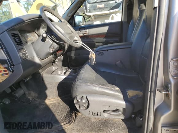 ✅ 2002 Dodge Durango • VIN: 1B4HR58N32F114335 • Lot: 93006965. Listed on Copart with 176,886 mi. Free auction sales archive from the USA and detailed vehicle history report at DreamBid. Image 7.