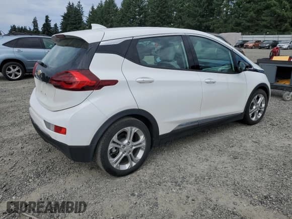 ✅ 2017 Chevrolet Bolt EV LT • VIN: 1G1FW6S00H4172745 • Лот: 68779035. Опубликован ранее на Copart с пробегом 54 896 миль. Бесплатный доступ к архиву аукционных продаж из США и подробный отчёт об истории автомобиля на DreamBid. Изображение 3.