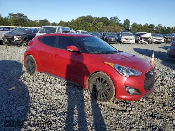 ✅ 2013 Hyundai Veloster Turbo • VIN: KMHTC6AE4DU124963 • Lot: 75407434. Wystawiony na Copart z przebiegiem 113 510 mil. Bezpłatny archiwum sprzedaży aukcyjnych z USA i szczegółowy raport historii pojazdu na DreamBid. Zdjęcie 4.