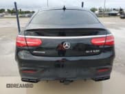 ✅ 2017 Mercedes-Benz GLE 63 S AMG • VIN: 4JGED7FB3HA074509 • Lot: 76588773. Wystawiony na Copart z przebiegiem 57 605 mil. Bezpłatny archiwum sprzedaży aukcyjnych z USA i szczegółowy raport historii pojazdu na DreamBid. Zdjęcie 6.