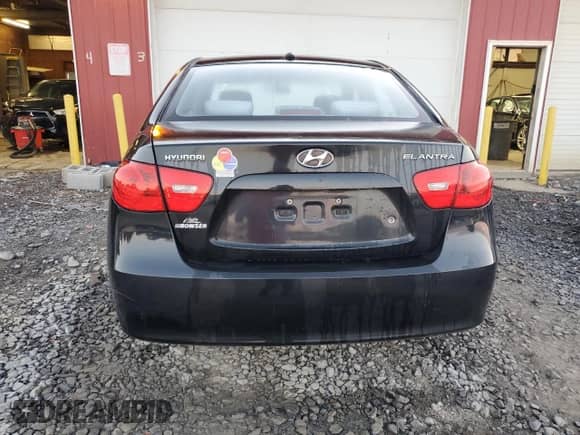 2008 Hyundai Elantra GLS z VIN KMHDU46D28U508087, wystawiony jako Copart lot #72388584 z przebiegiem 96 040 mil mil oraz Szkoda całkowita • Salvage title. Historia ofert i sprzedaży dostępna na DreamBid. Obrazek 6.