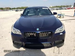 ✅ 2016 BMW M5 • VIN: WBSFV9C57GD595660 • Lot: 53349983. Wystawiony na Copart z przebiegiem 75 226 mil. Bezpłatny archiwum sprzedaży aukcyjnych z USA i szczegółowy raport historii pojazdu na DreamBid. Zdjęcie 5.