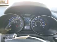 ✅ 2015 Hyundai Veloster Turbo • VIN: KMHTC6AEXFU239974 • Lot: 87121004. Wystawiony na Copart z przebiegiem 117 304 mil. Bezpłatny archiwum sprzedaży aukcyjnych z USA i szczegółowy raport historii pojazdu na DreamBid. Zdjęcie 9.